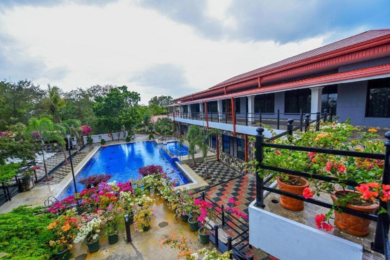 Centauria Wild Hotel อุดาวาลาเว ภายนอก รูปภาพ