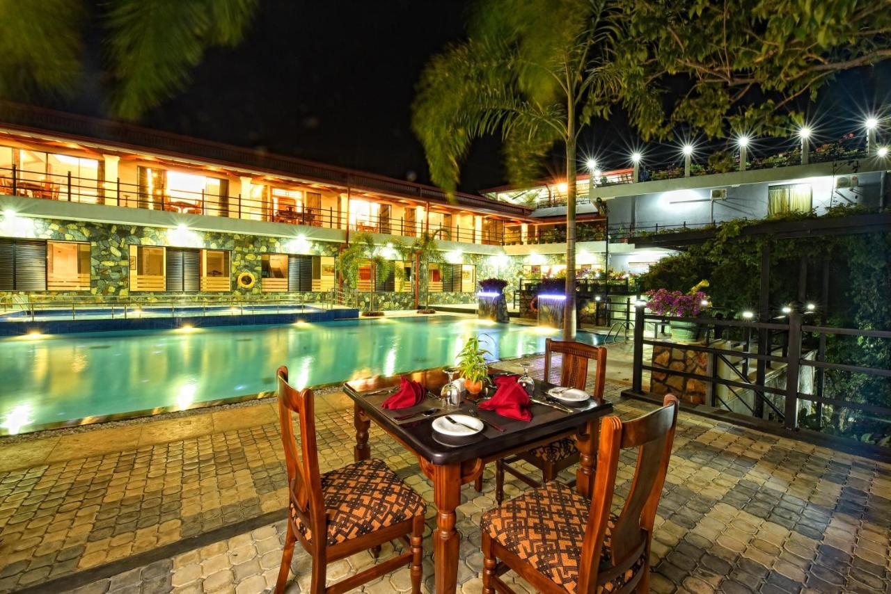 Centauria Wild Hotel อุดาวาลาเว ภายนอก รูปภาพ