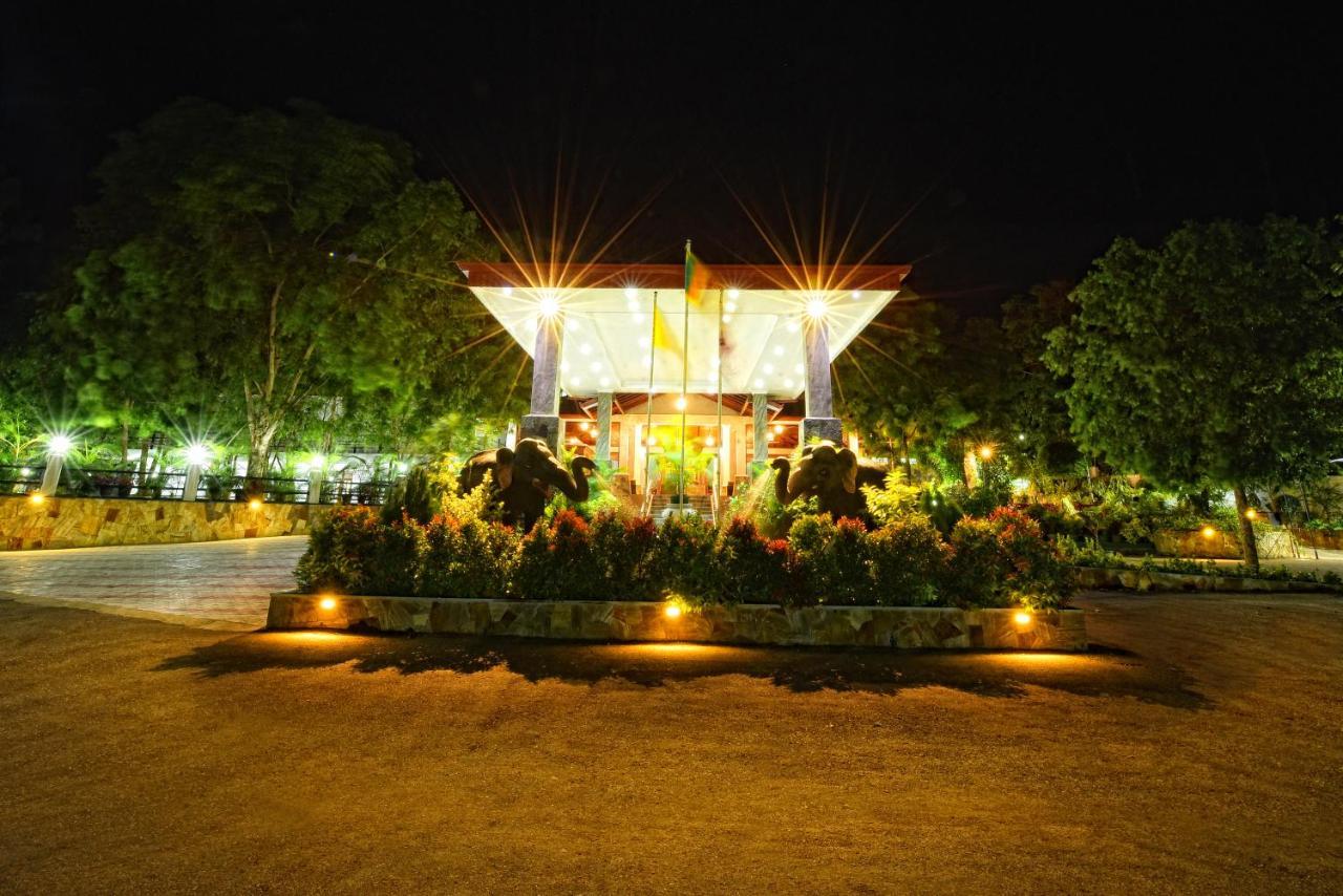 Centauria Wild Hotel อุดาวาลาเว ภายนอก รูปภาพ