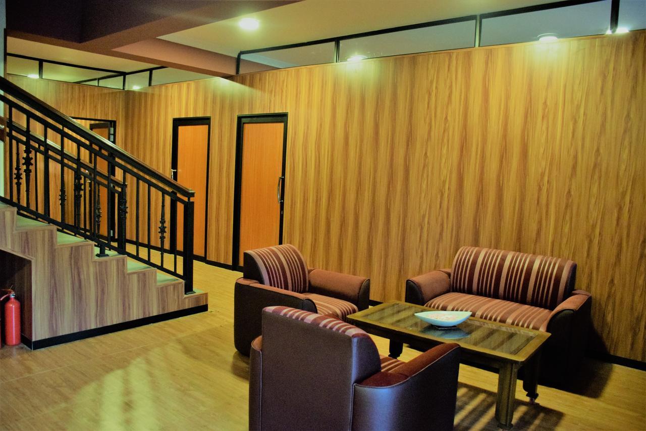 Centauria Wild Hotel อุดาวาลาเว ภายนอก รูปภาพ